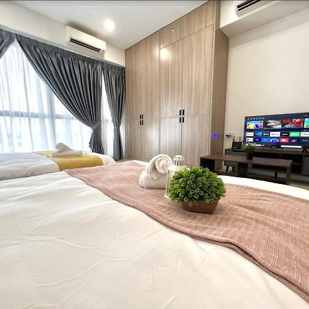 Free Parking # 2 Bed Family Bellsuite - Sepang Klia Kota Warisan ภายนอก รูปภาพ