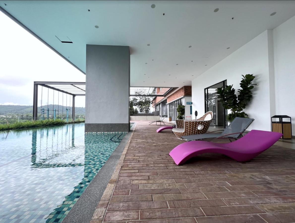 Free Parking # 2 Bed Family Bellsuite - Sepang Klia Kota Warisan ภายนอก รูปภาพ