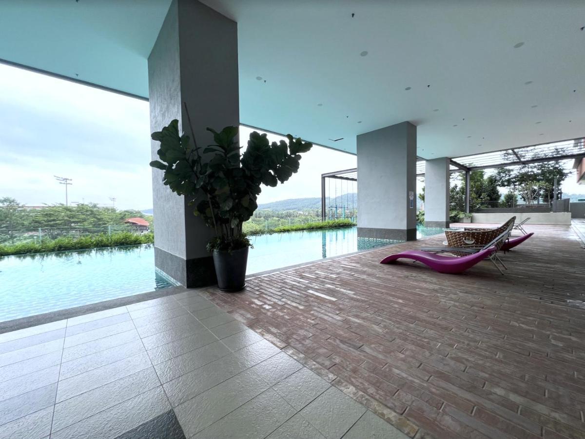 Free Parking # 2 Bed Family Bellsuite - Sepang Klia Kota Warisan ภายนอก รูปภาพ