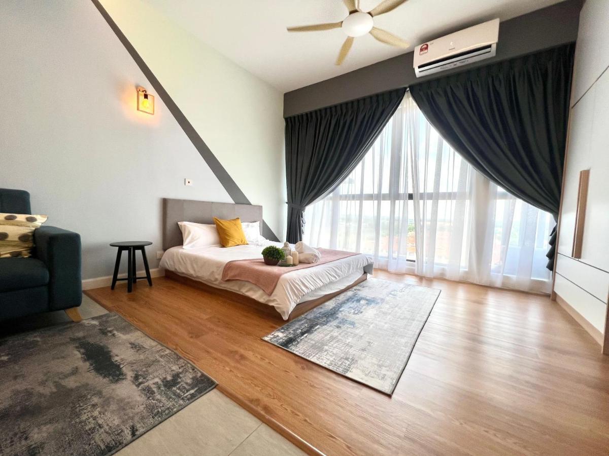 Free Parking # 2 Bed Family Bellsuite - Sepang Klia Kota Warisan ภายนอก รูปภาพ