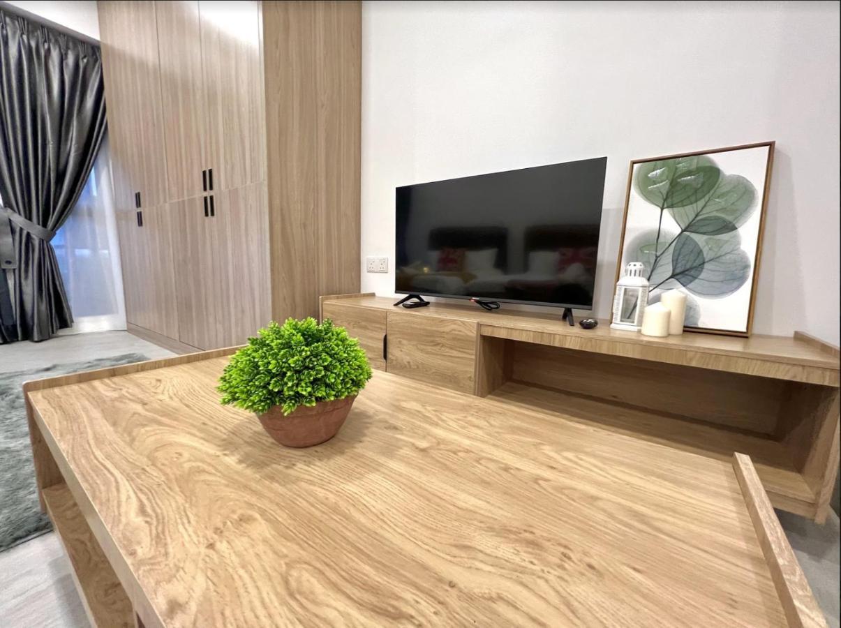 Free Parking # 2 Bed Family Bellsuite - Sepang Klia Kota Warisan ภายนอก รูปภาพ