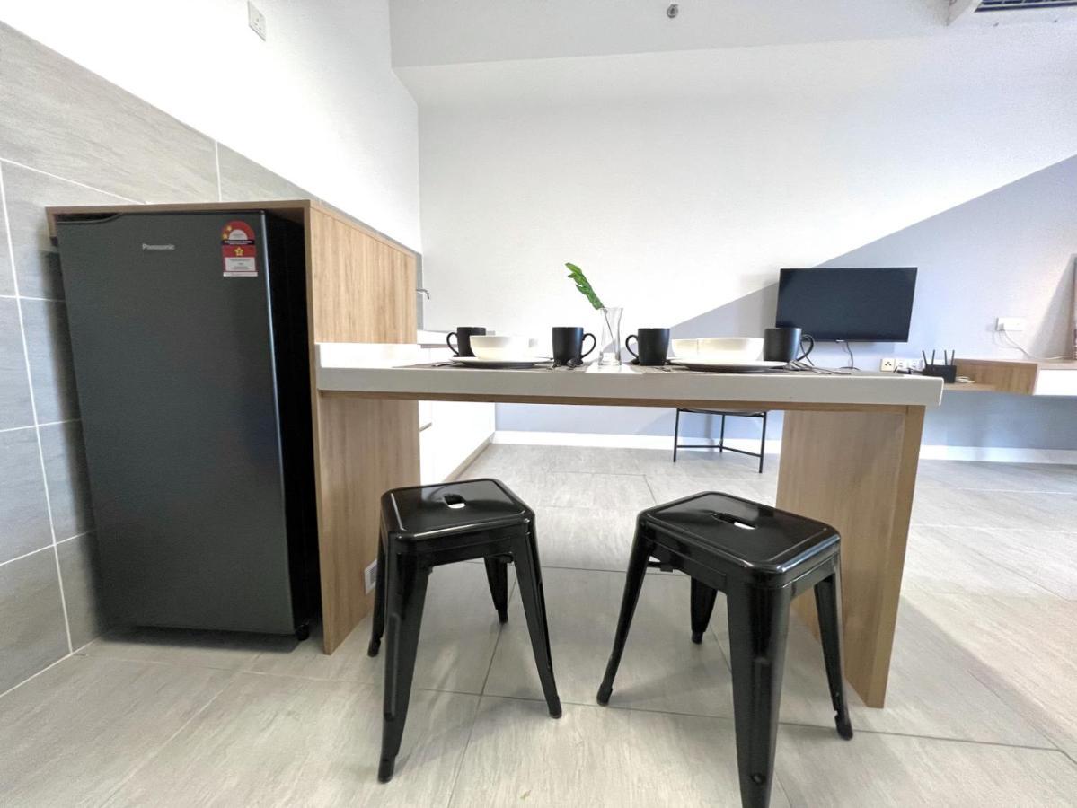 Free Parking # 2 Bed Family Bellsuite - Sepang Klia Kota Warisan ภายนอก รูปภาพ