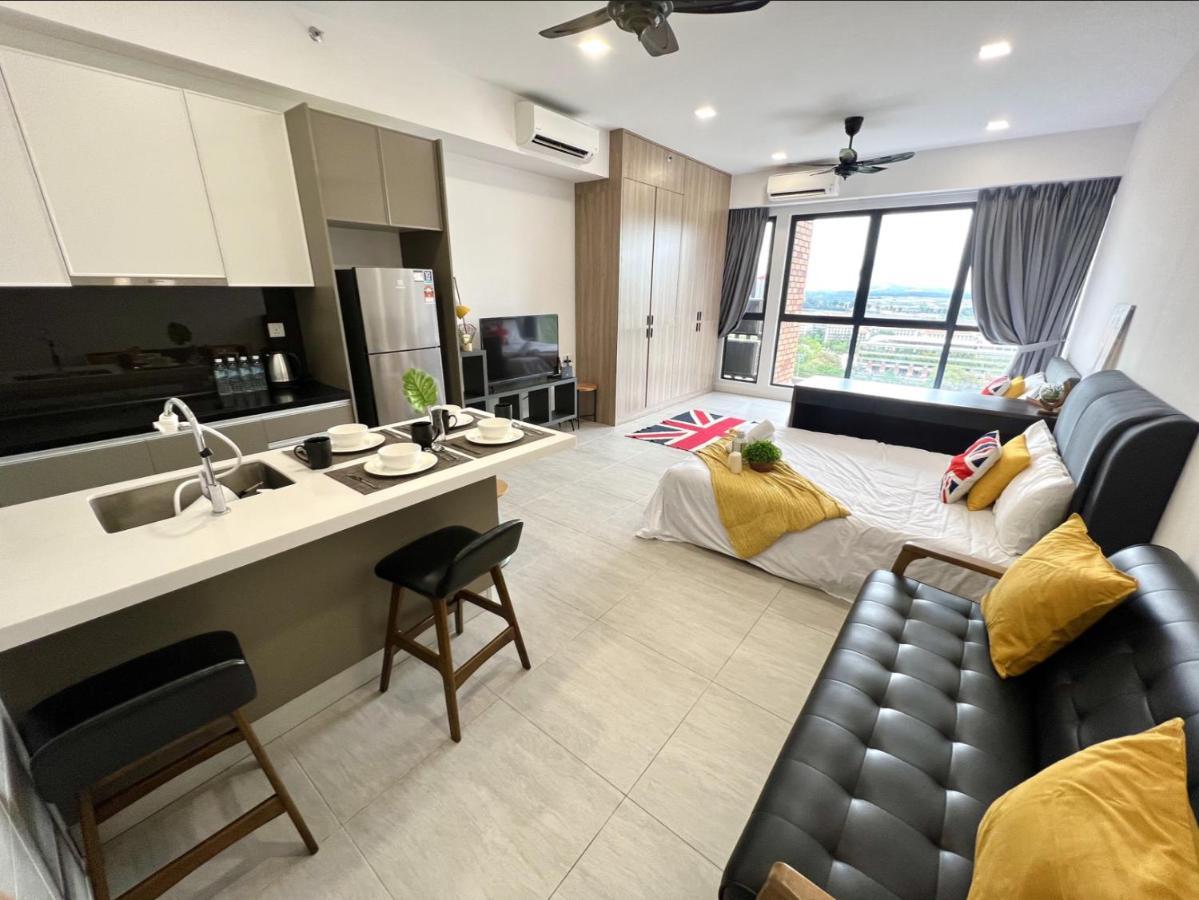 Free Parking # 2 Bed Family Bellsuite - Sepang Klia Kota Warisan ภายนอก รูปภาพ