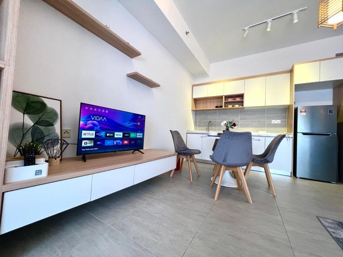 Free Parking # 2 Bed Family Bellsuite - Sepang Klia Kota Warisan ภายนอก รูปภาพ